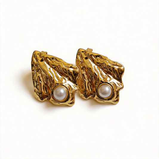 Shell and Pearl Earrings - image 1