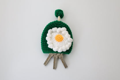 Crochet Daisy Flower Key Cover - image 3