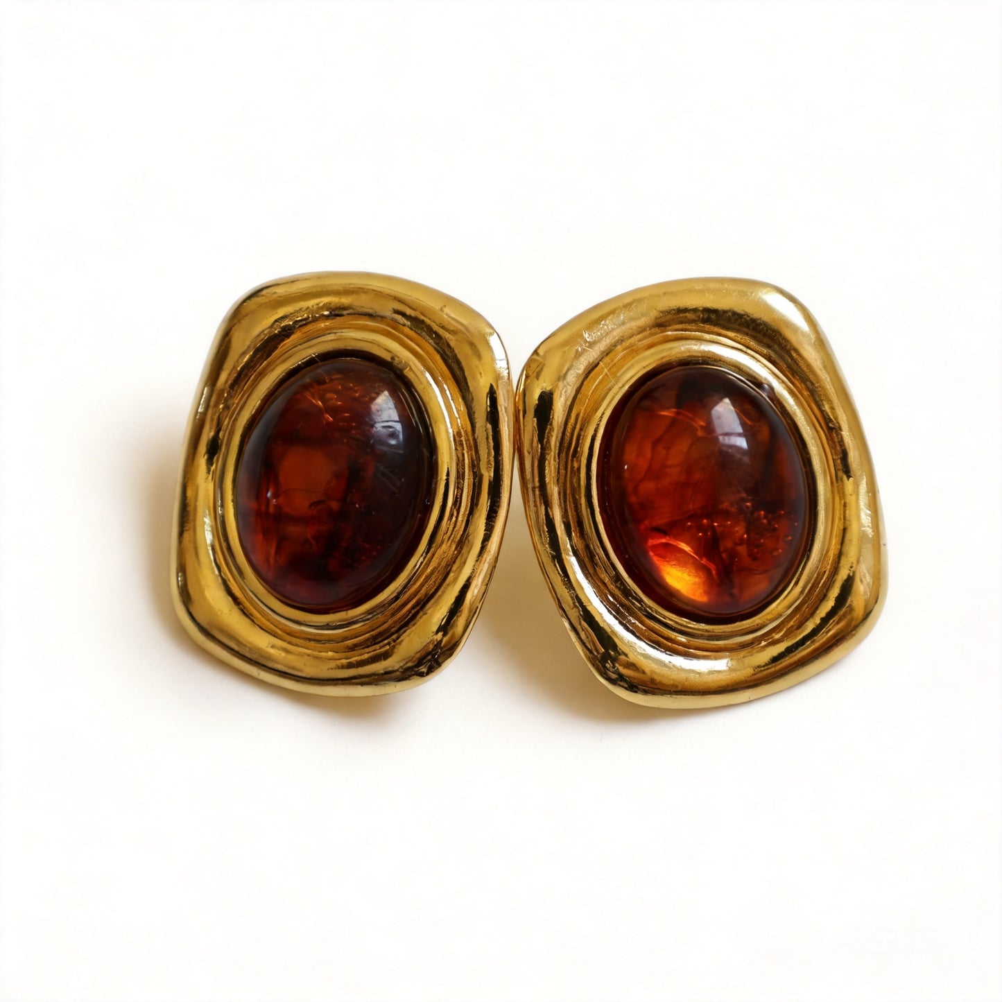 Oval Pearl Stud Earrings - image 1