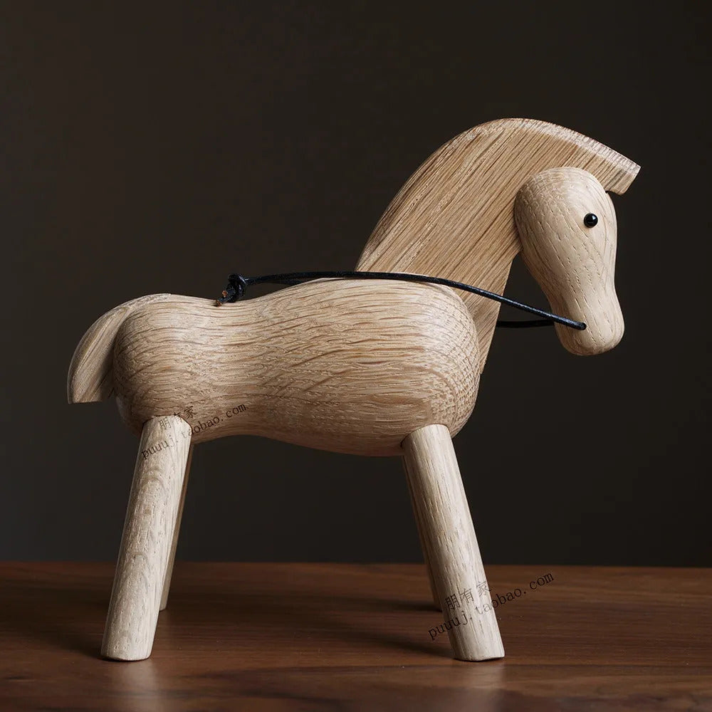Nordic Wooden Woodpecker Desk Ornament - Creative Office Gif Wooden Oak Horse - 13cm Tall