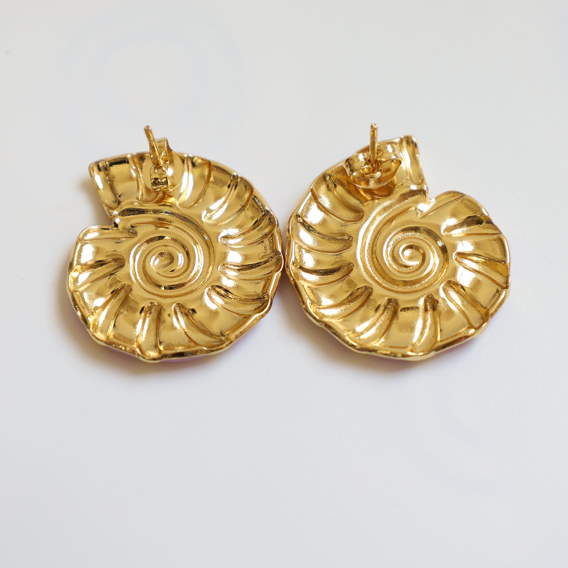 Conch Shell Stud Earrings - image 11