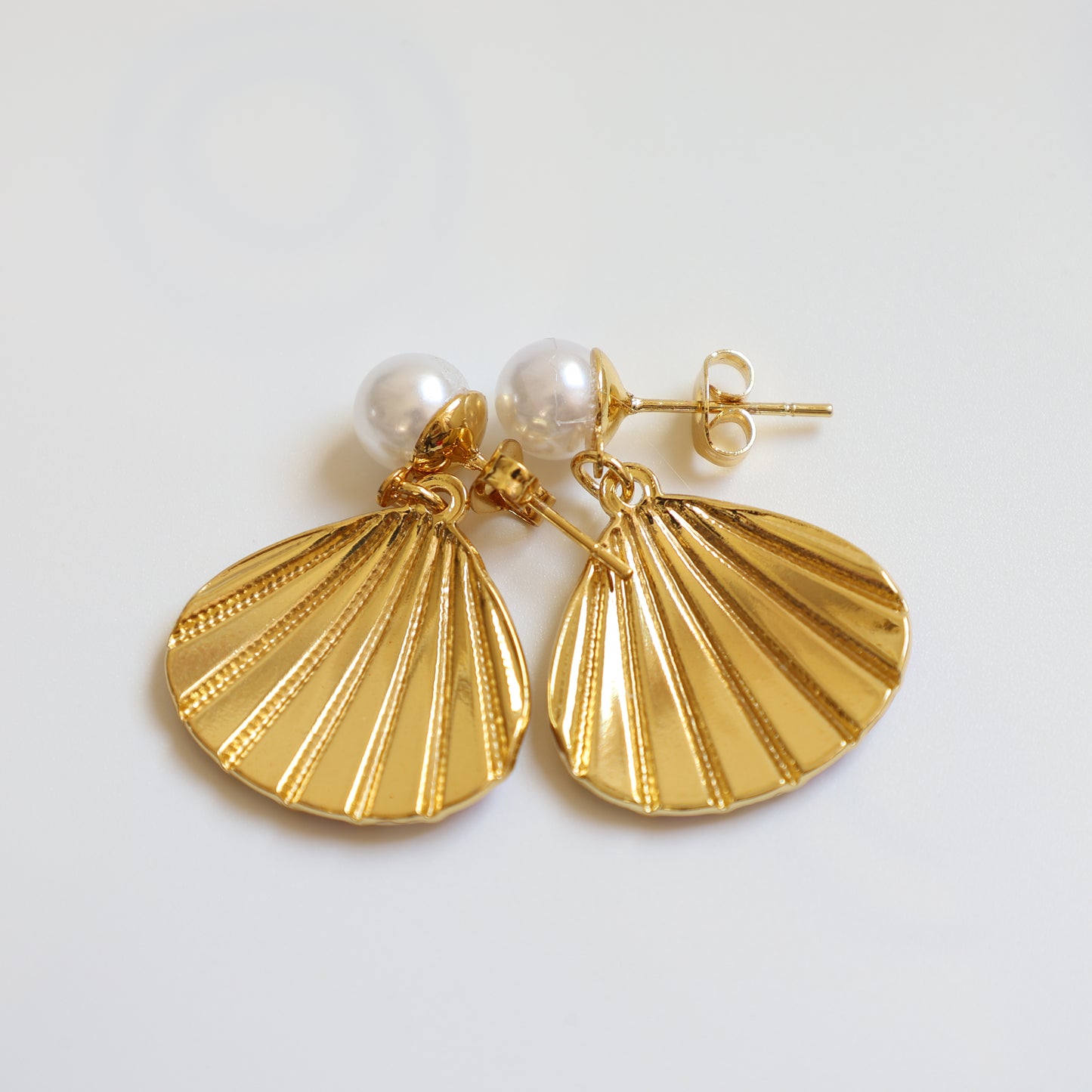 Shell Stud Earrings - image 6