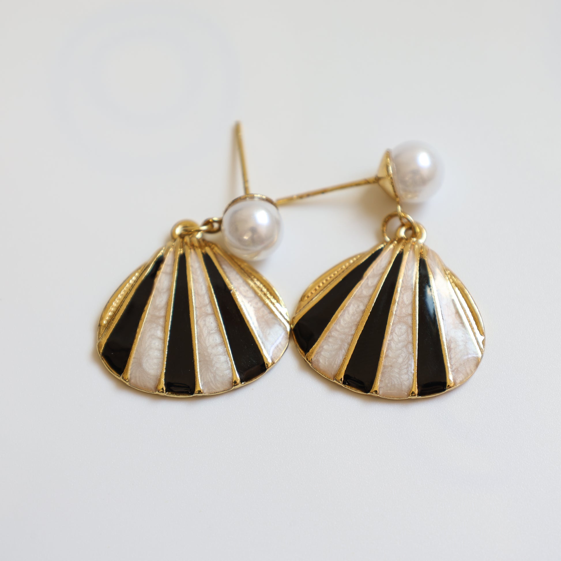 Shell Stud Earrings - image 8