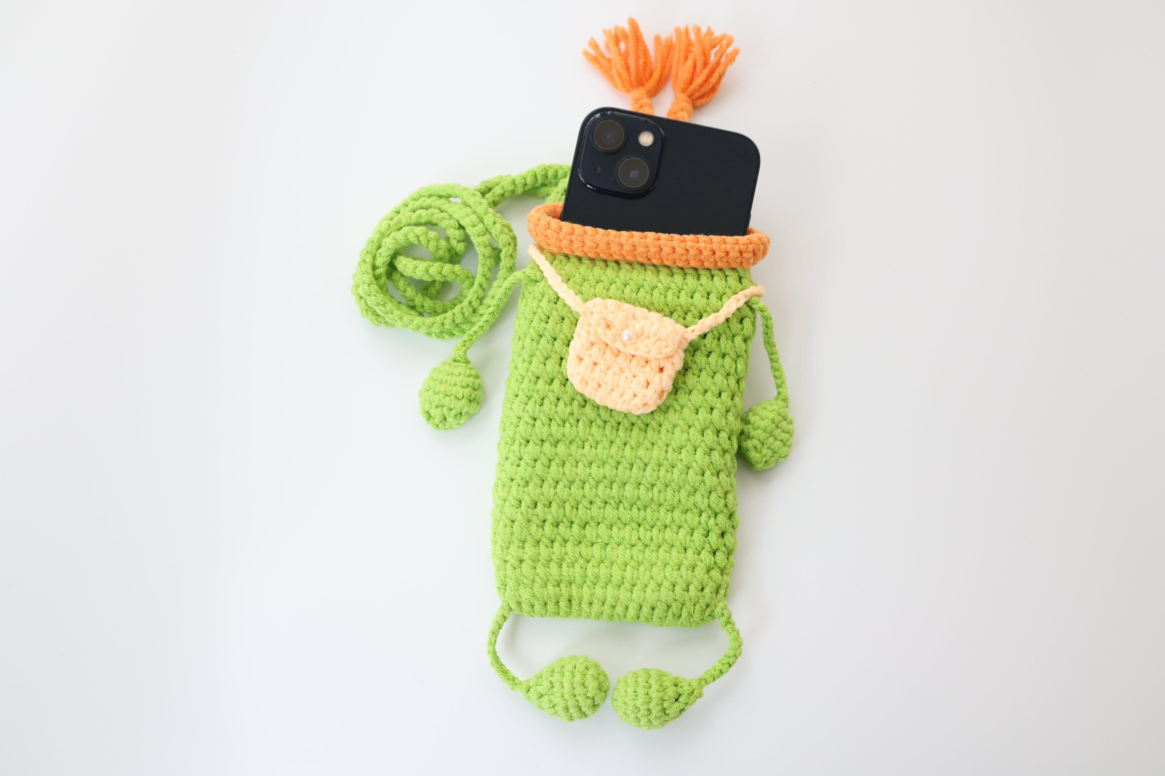 Cute Crochet Phone Bag for Women, Handmade Knitted Green Monster Crossbody Bag, Soft Yarn Cell Phone Pouch with Adjustable Strap, Mini Purse for iPhone 15/14/13 Pro Max, Samsung Galaxy, Cute Gift for Girls, Teens