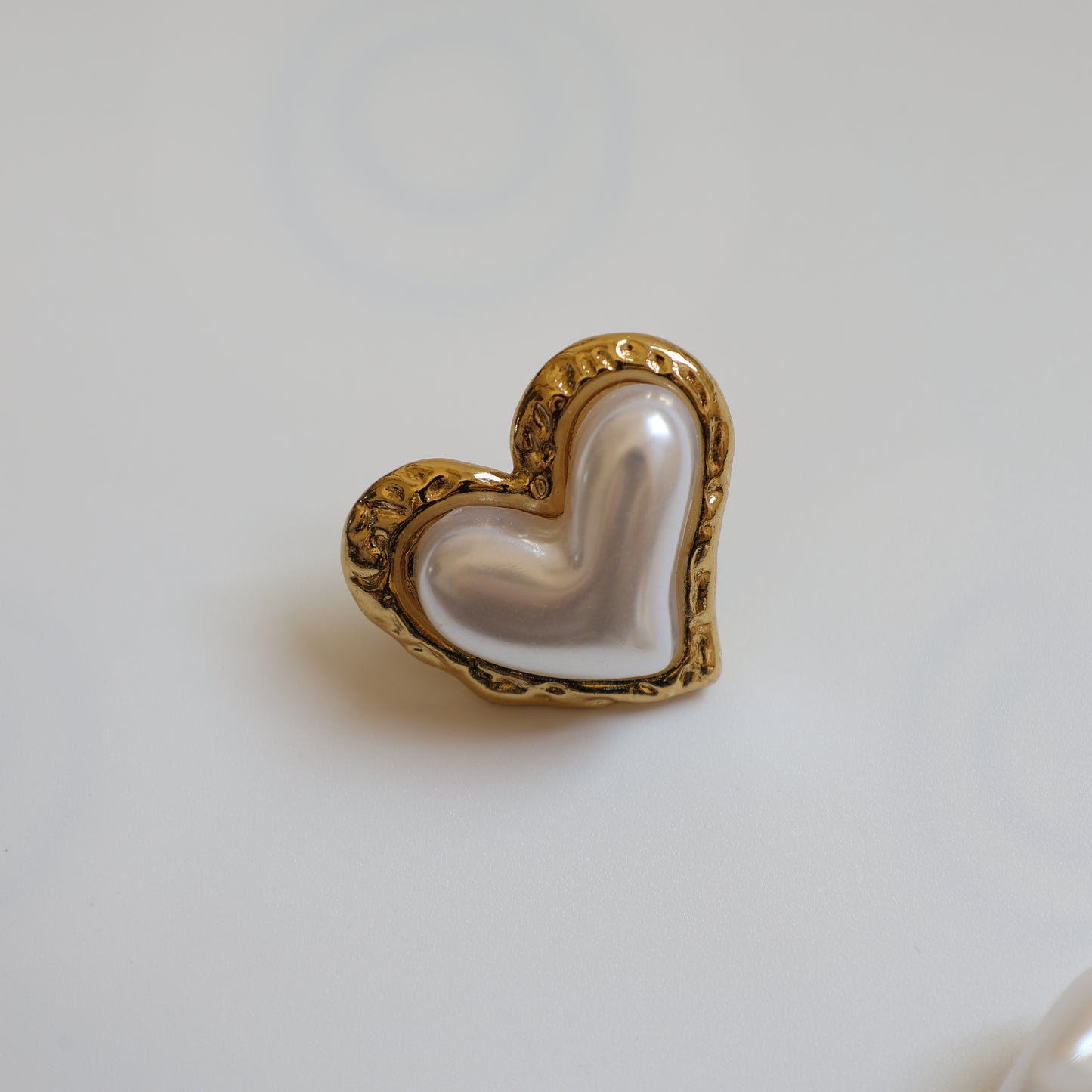Pearl Heart Stud Earrings - image 3