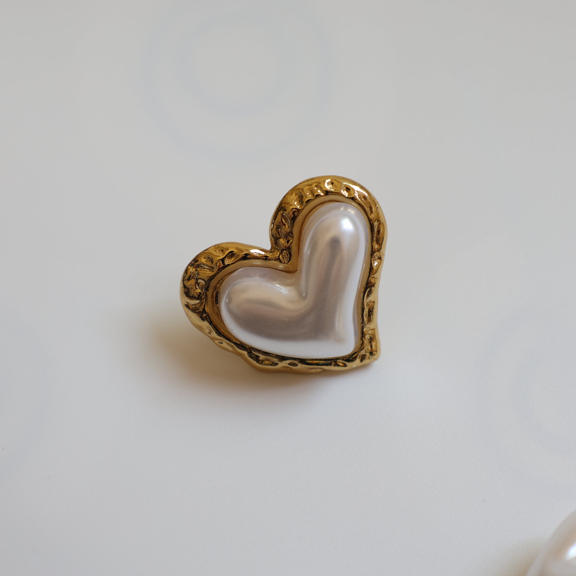 Pearl Heart Stud Earrings - image 3