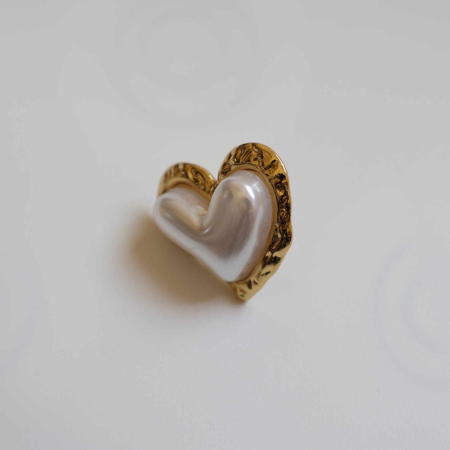 Pearl Heart Stud Earrings - image 4