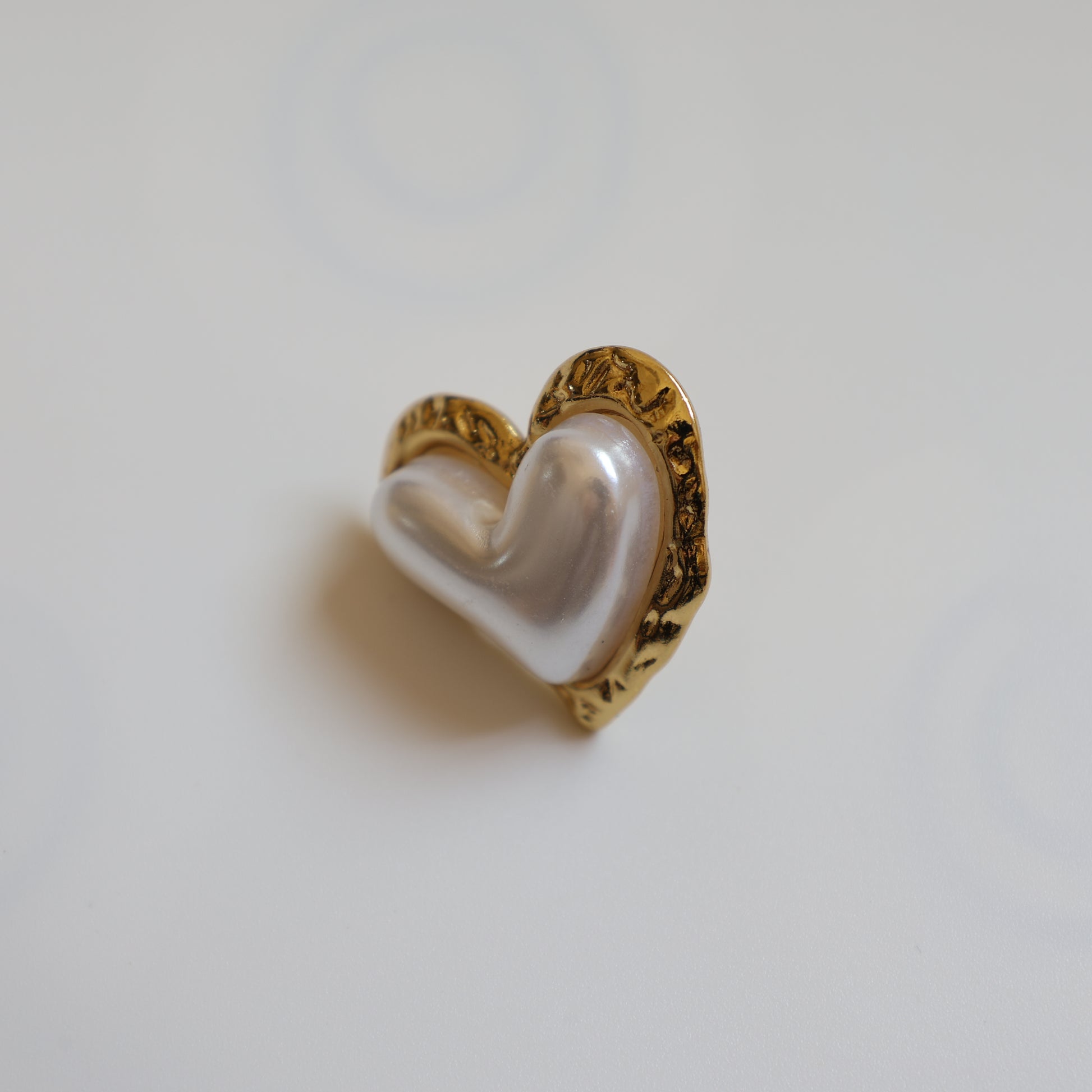 Pearl Heart Stud Earrings - image 4
