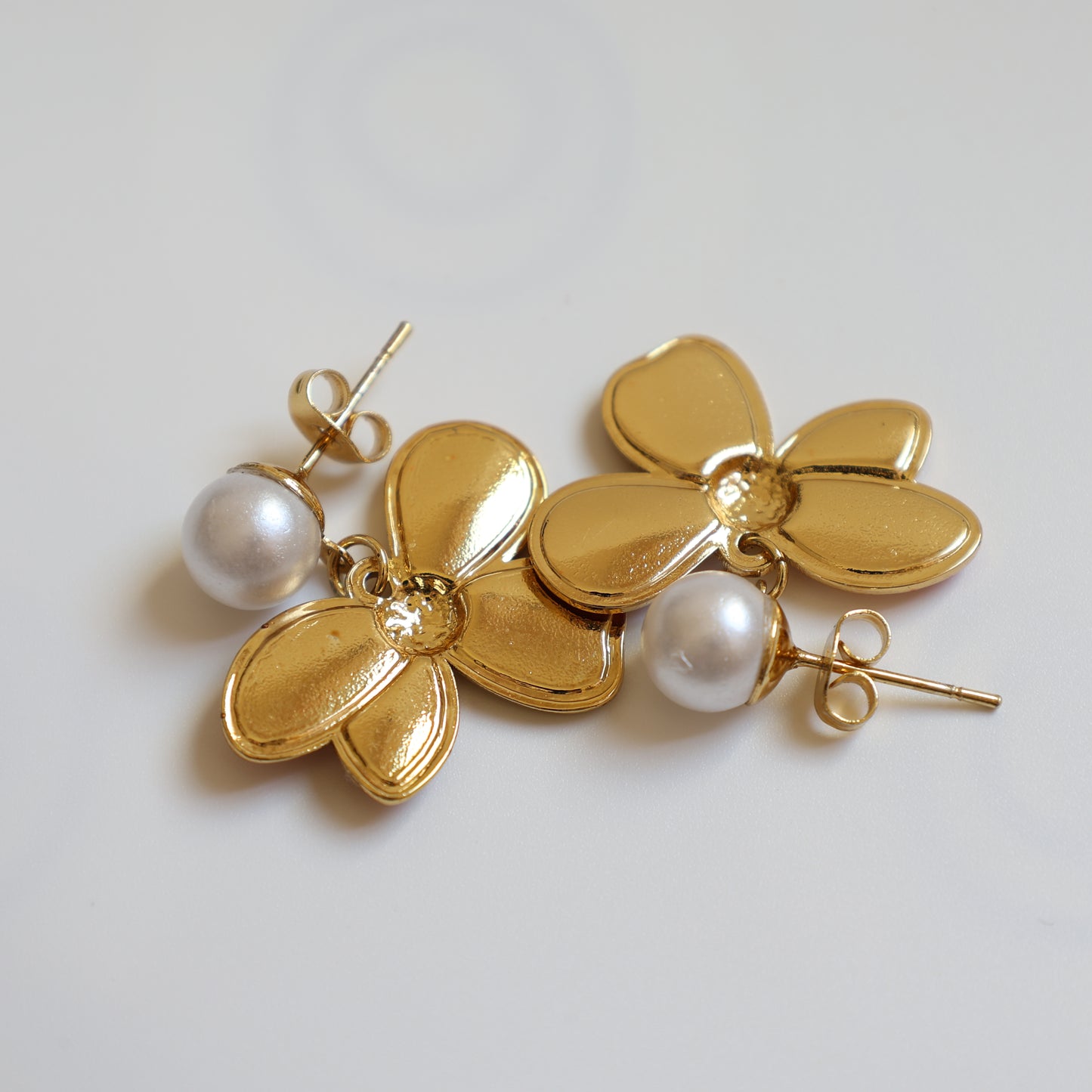 Gold Flower Stud Earrings - image 5