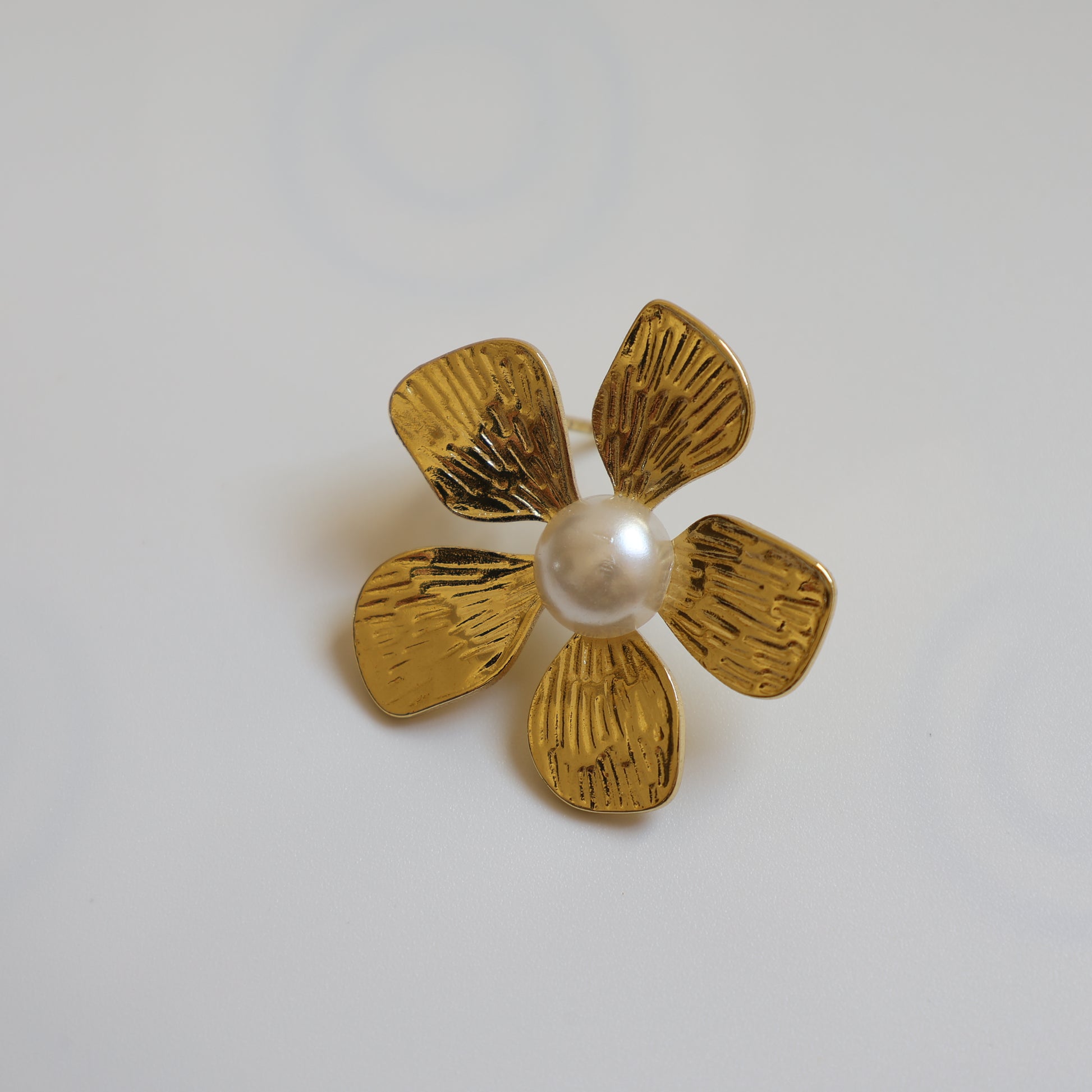 Five Petal Metal Flower Earrings - image 9
