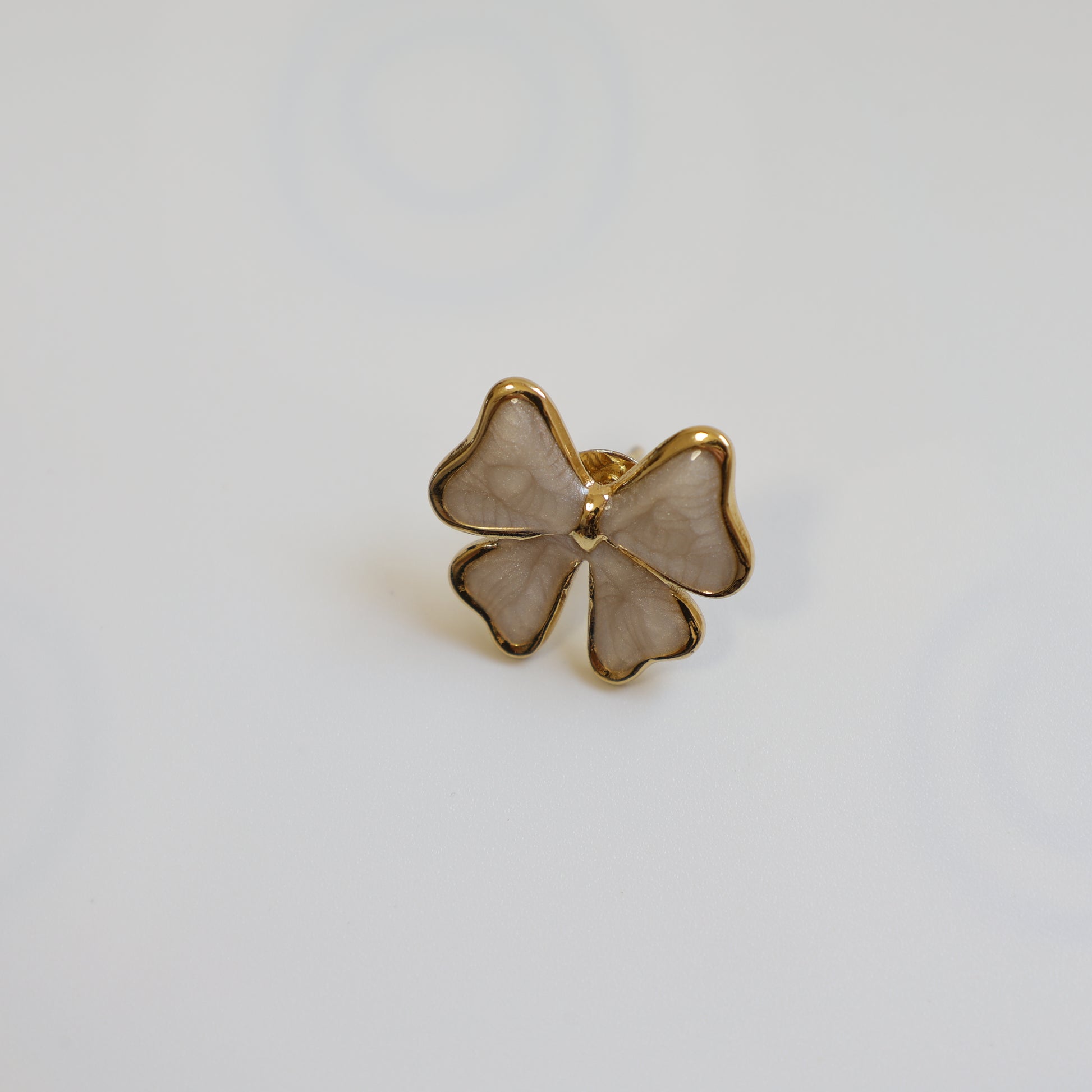 Bow Stud Earrings - image 5