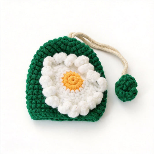 🧶 Handmade Crochet Daisy Flower Key Cover
